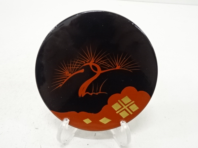 Lacquerware